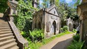 PICTURES/Highgate Cemetery East & West - London, England/t_20230520_133421.jpg